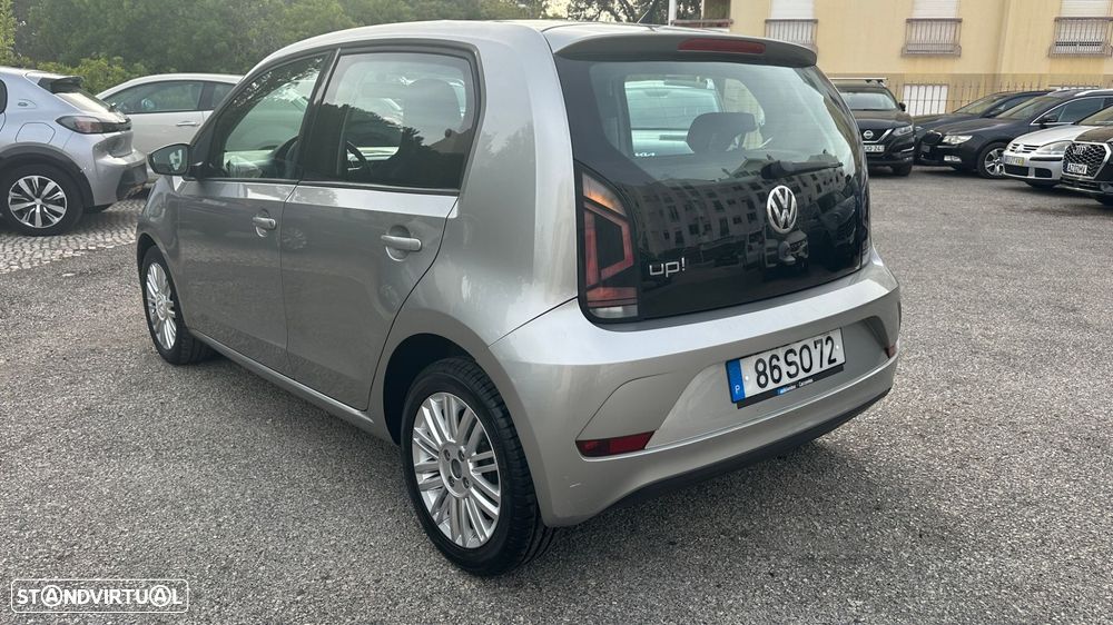 VW Up! 1.0 BlueMotion Move Auto - 7