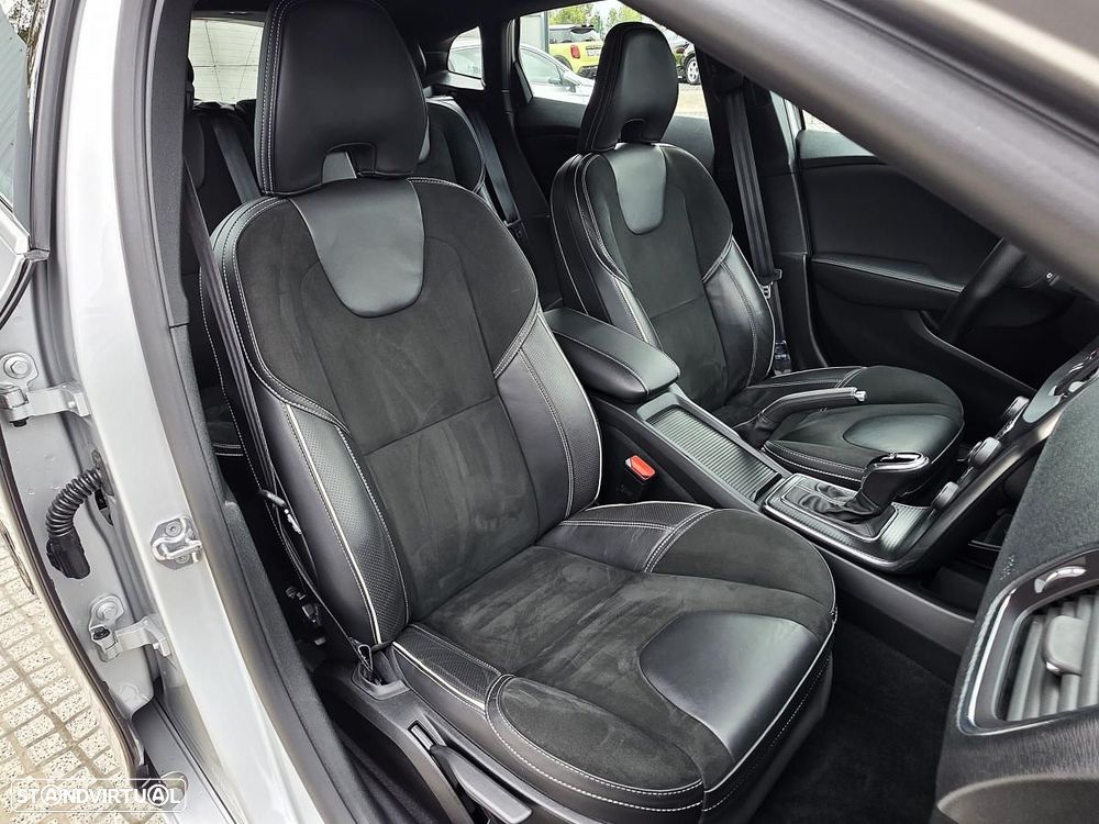 Volvo V40 1.5 T3 Sport Edition R Geartronic - 20