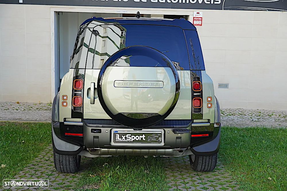 Land Rover Defender 2.0 P400e 110 AWD X-Dynamic SE - 9