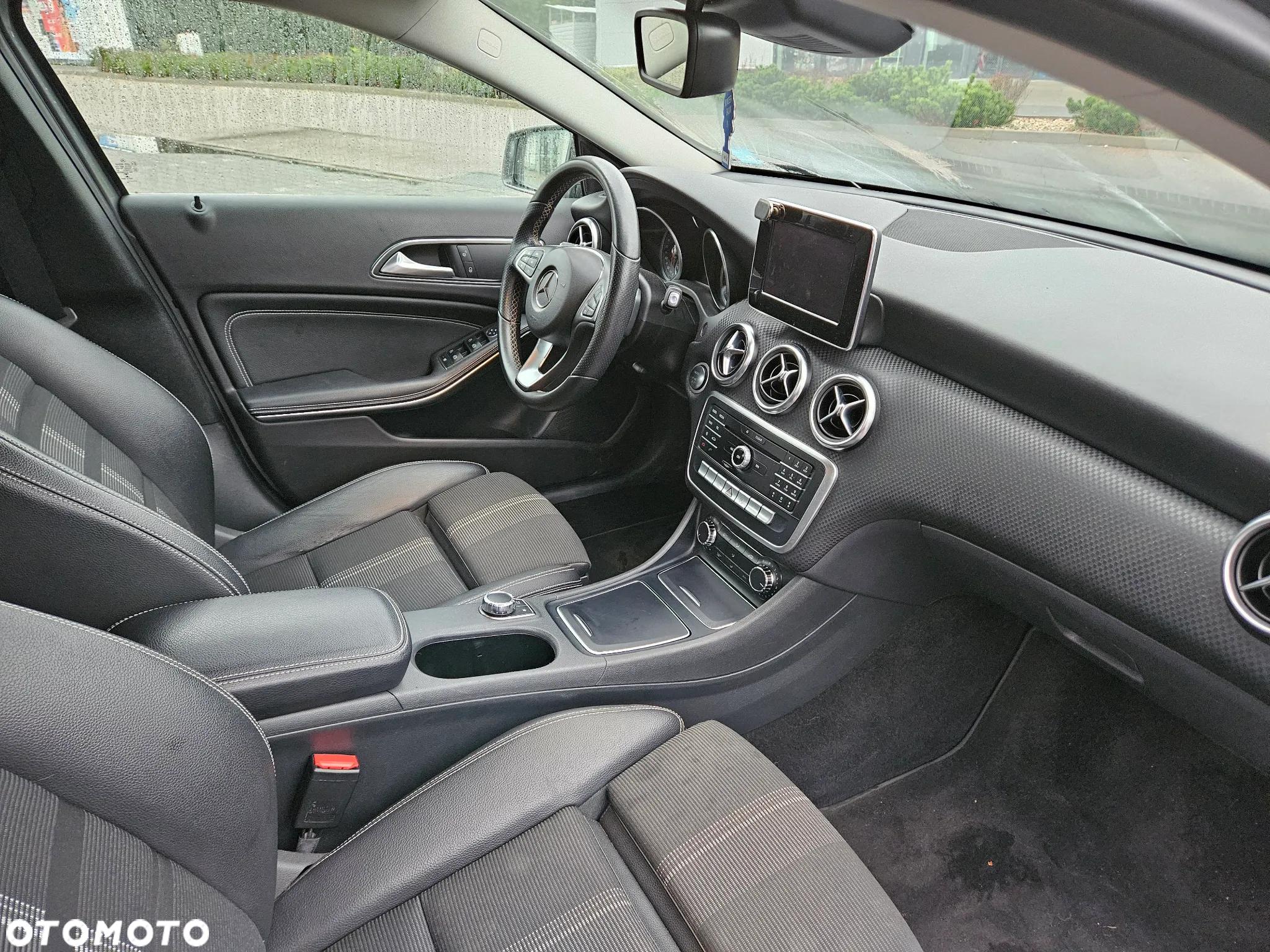 Mercedes-Benz Klasa A 180 d 7G-DCT - 11