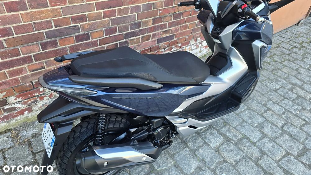 Honda NSS - 28