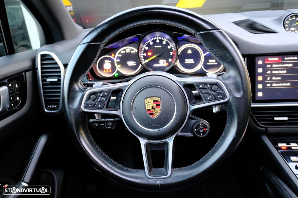 Porsche Cayenne E-Hybrid - 16