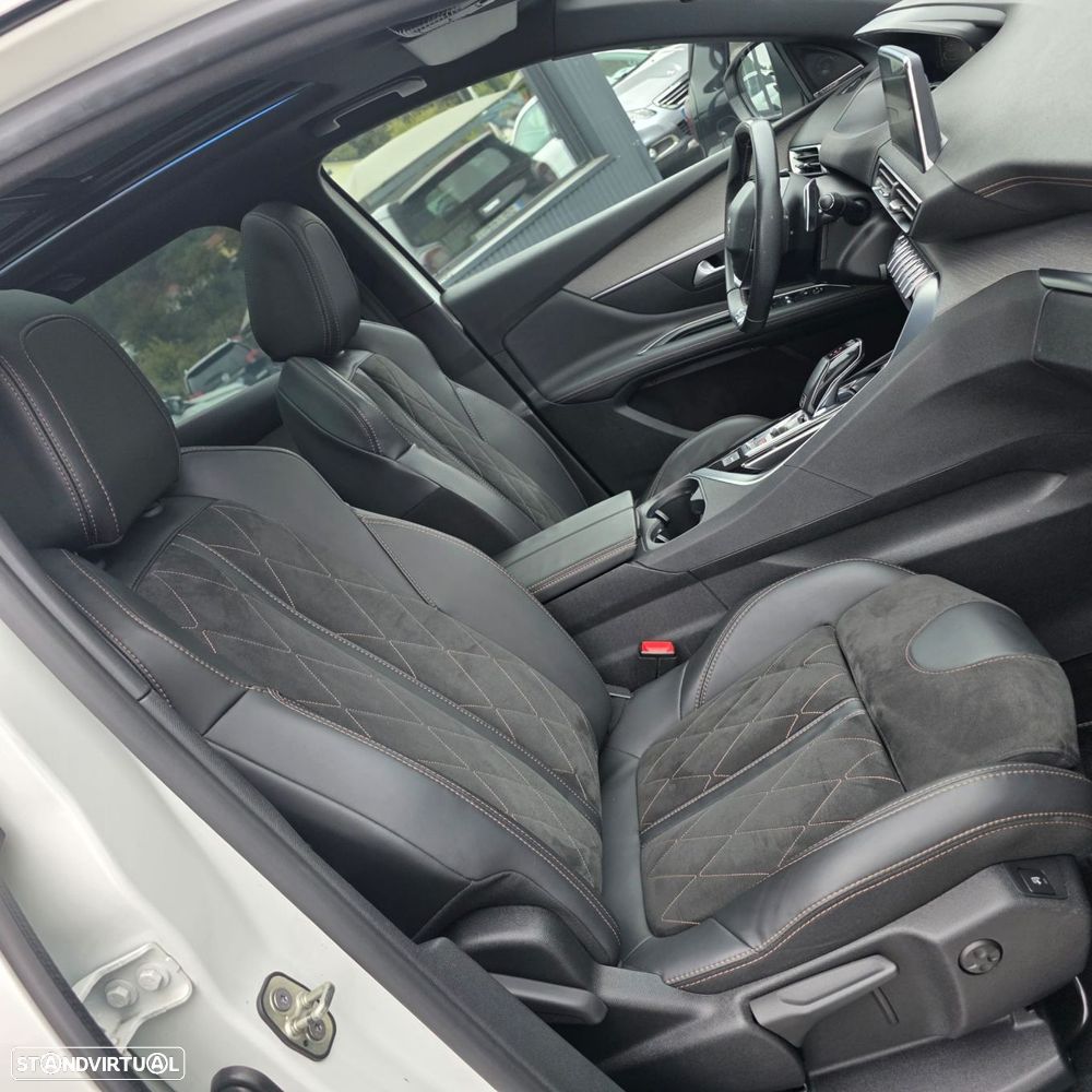 Peugeot 3008 2.0 BlueHDi GT EAT6 - 41