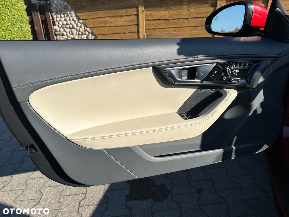 Jaguar F-Type S - 28