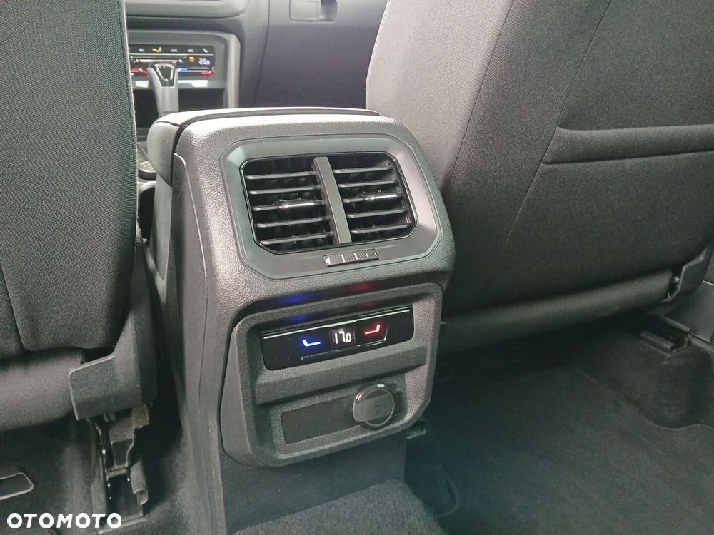 Volkswagen Tiguan 2.0 TSI 4Mot Elegance DSG - 19