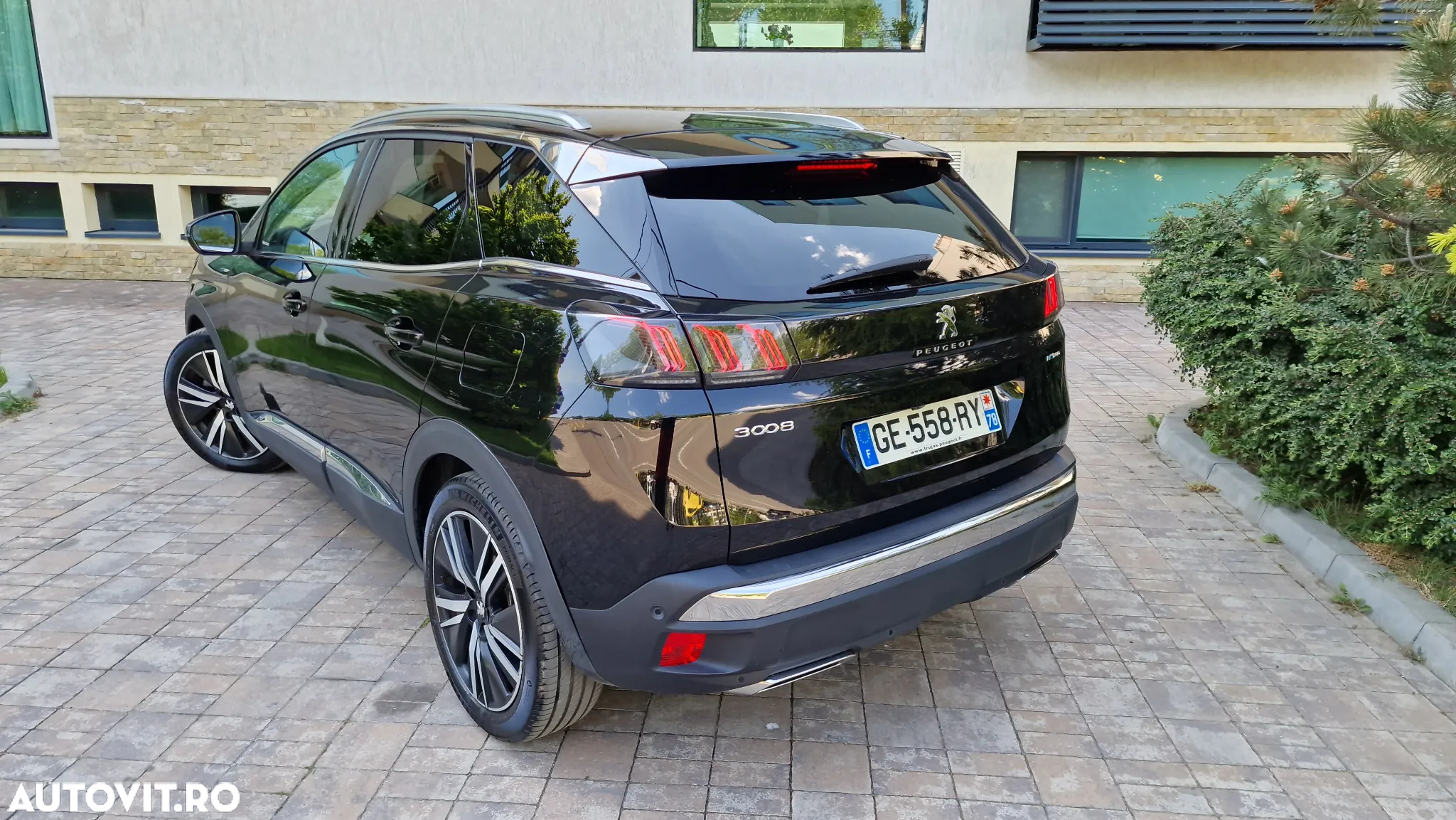 Peugeot 3008 PHEV EAT8 GT Pack - 9