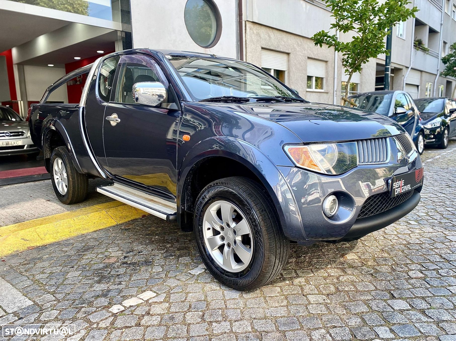 Mitsubishi L200 Pick Up 4x4 Intense Club Cab - 5