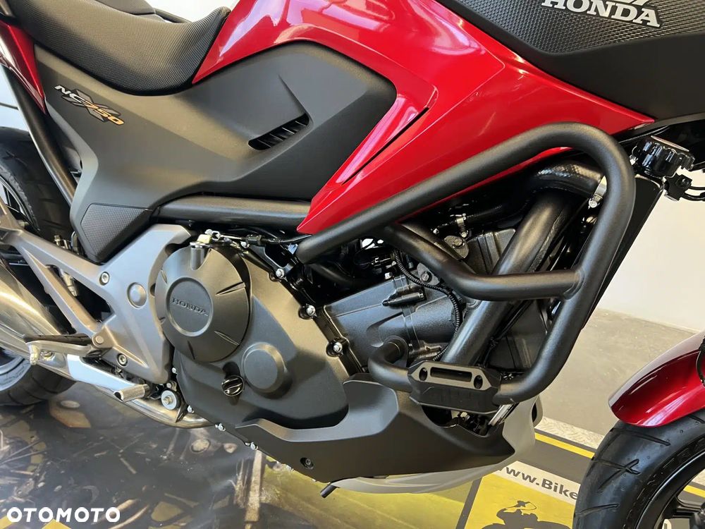 Honda NC - 24