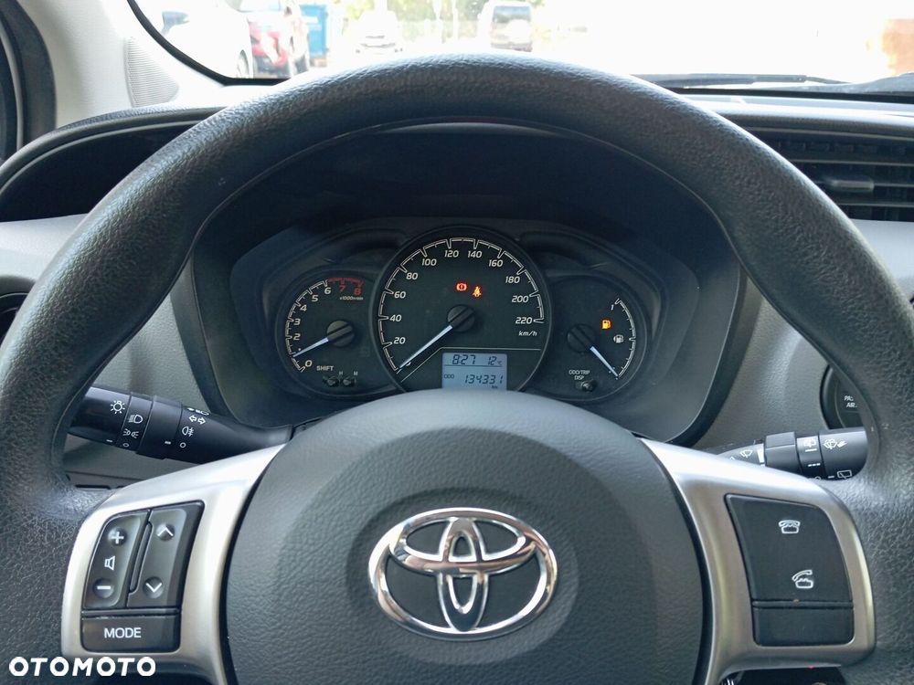 Toyota Yaris 1.0 Active - 14