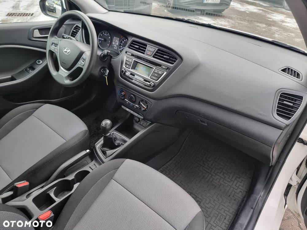 Hyundai i20 1.2 BlueDrive Classic + - 17