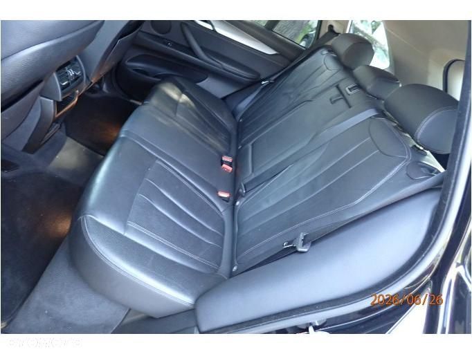 BMW X5 xDrive25d - 8