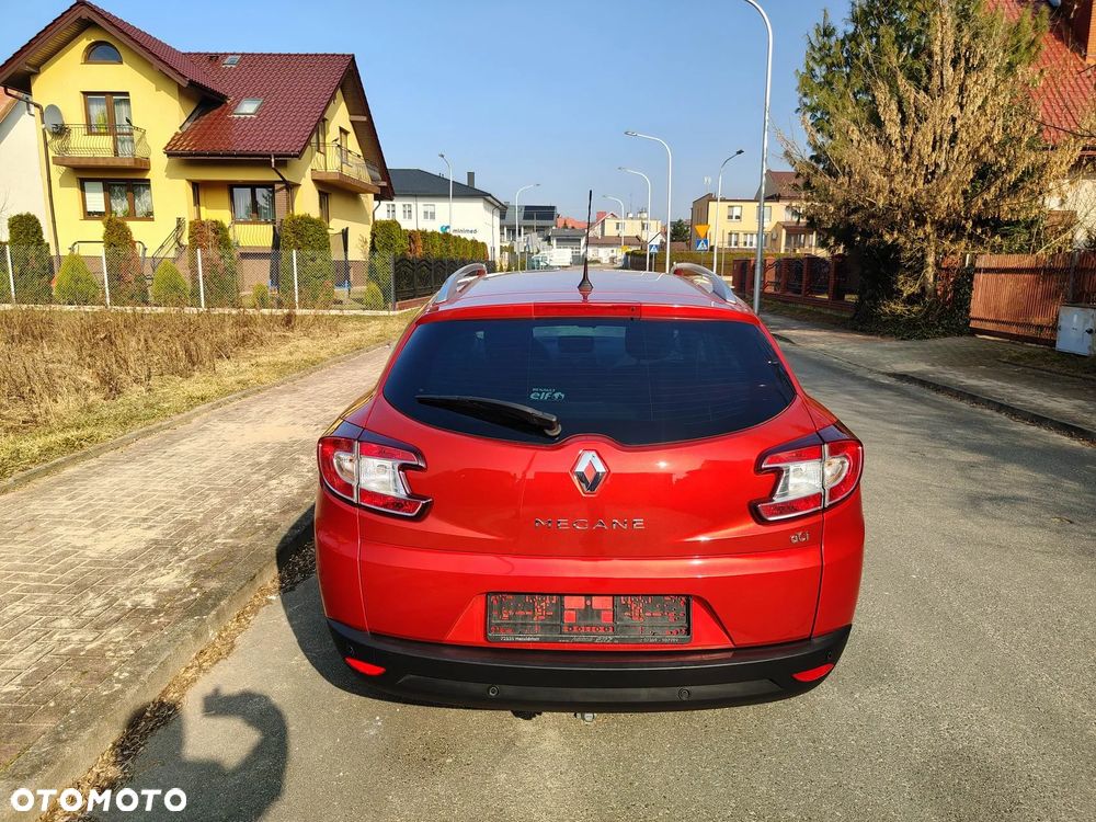 Renault Megane ENERGY dCi 130 BOSE EDITION - 7