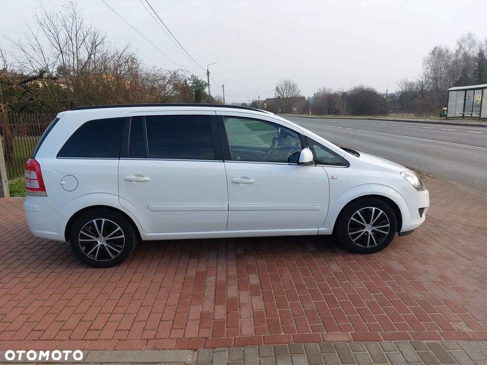 Opel Zafira 1.7 CDTI - 9