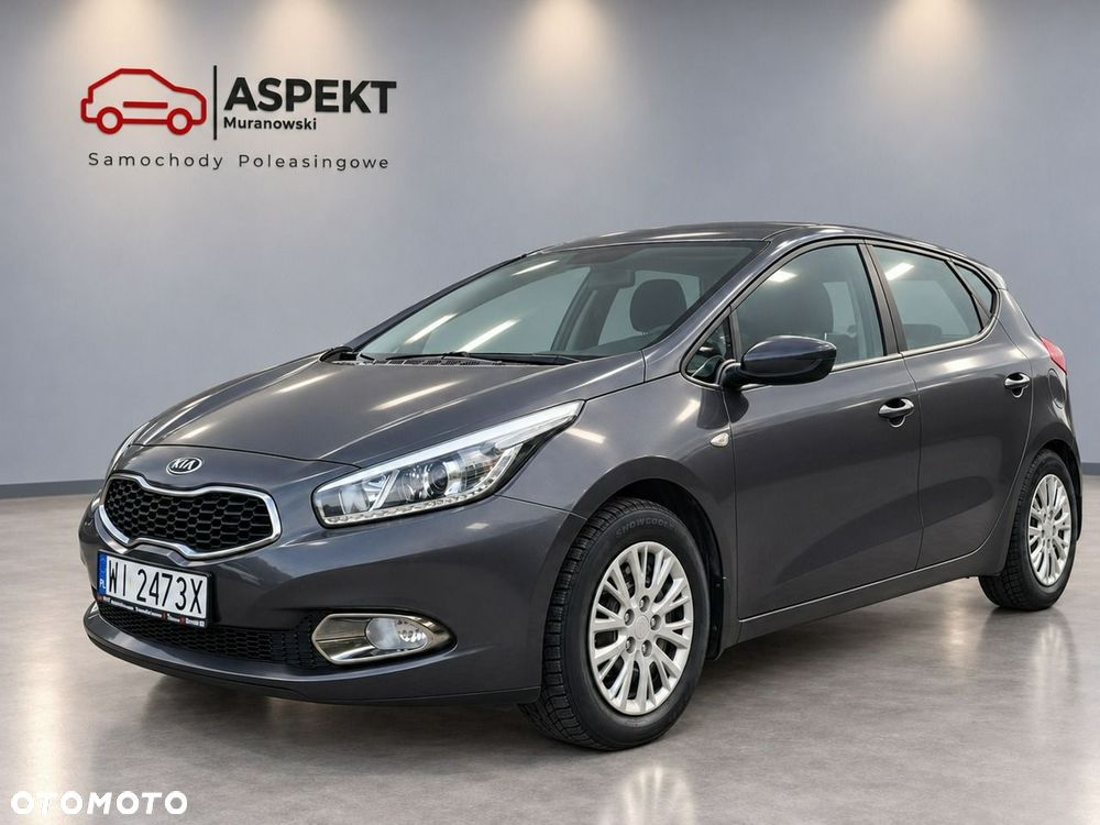 Kia Ceed - 25