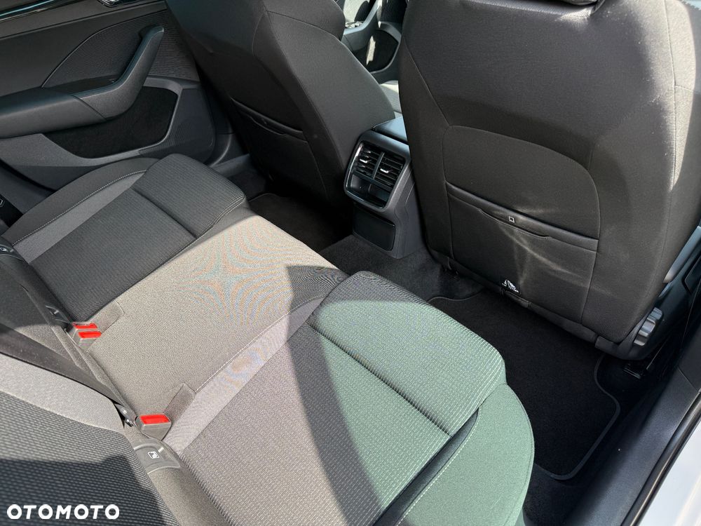 Skoda Octavia 2.0 TDI SCR Ambition DSG - 24