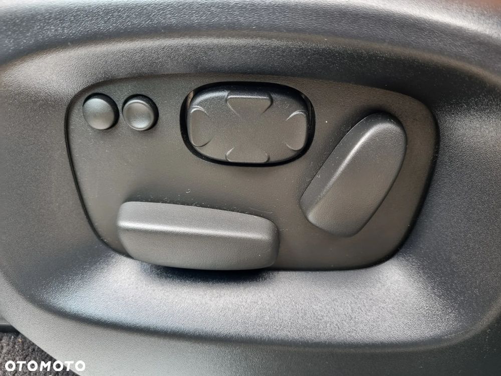 Land Rover Range Rover Sport D250 (SDV6) HSE - 10