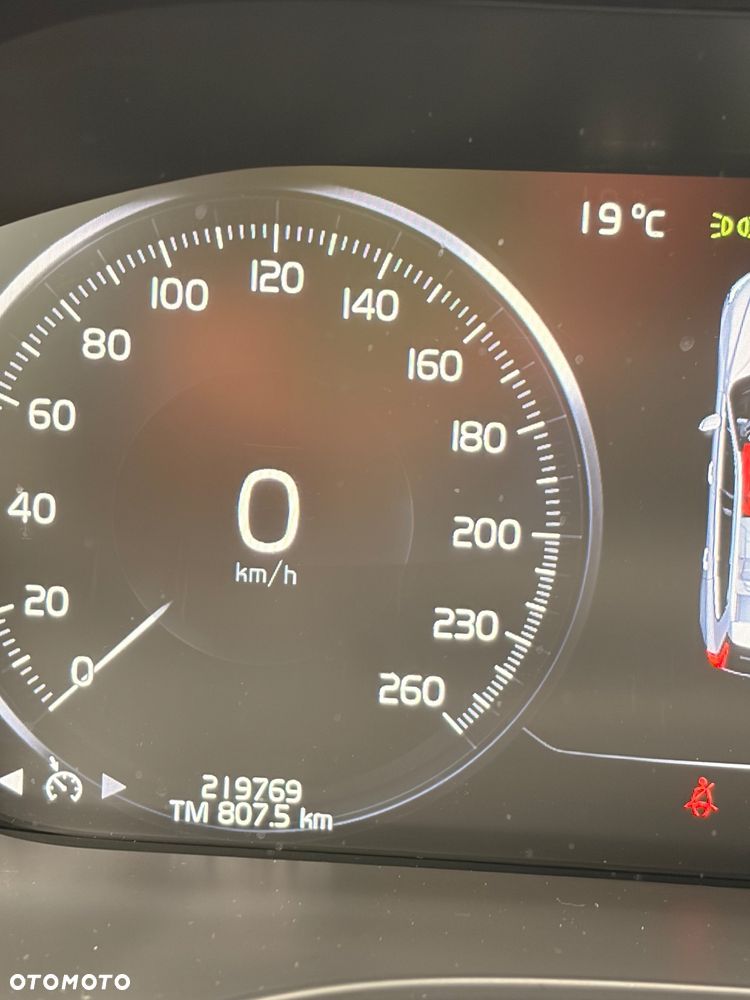 Volvo XC 60 T5 AWD R-Design - 10