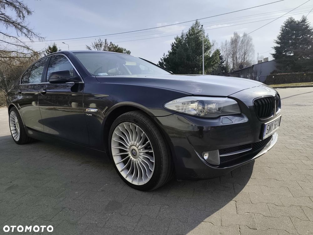 BMW Seria 5 530d xDrive - 1