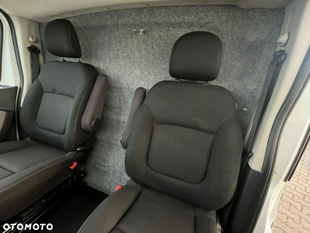 Renault Trafic - 20