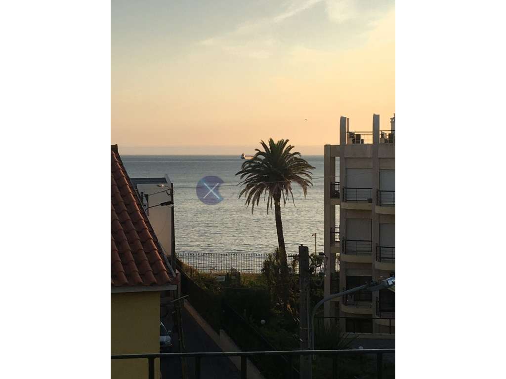 Apartamento T2 para arrendamento no Estoril, junto à praia da Azaru... - Grande imagem: 3/19