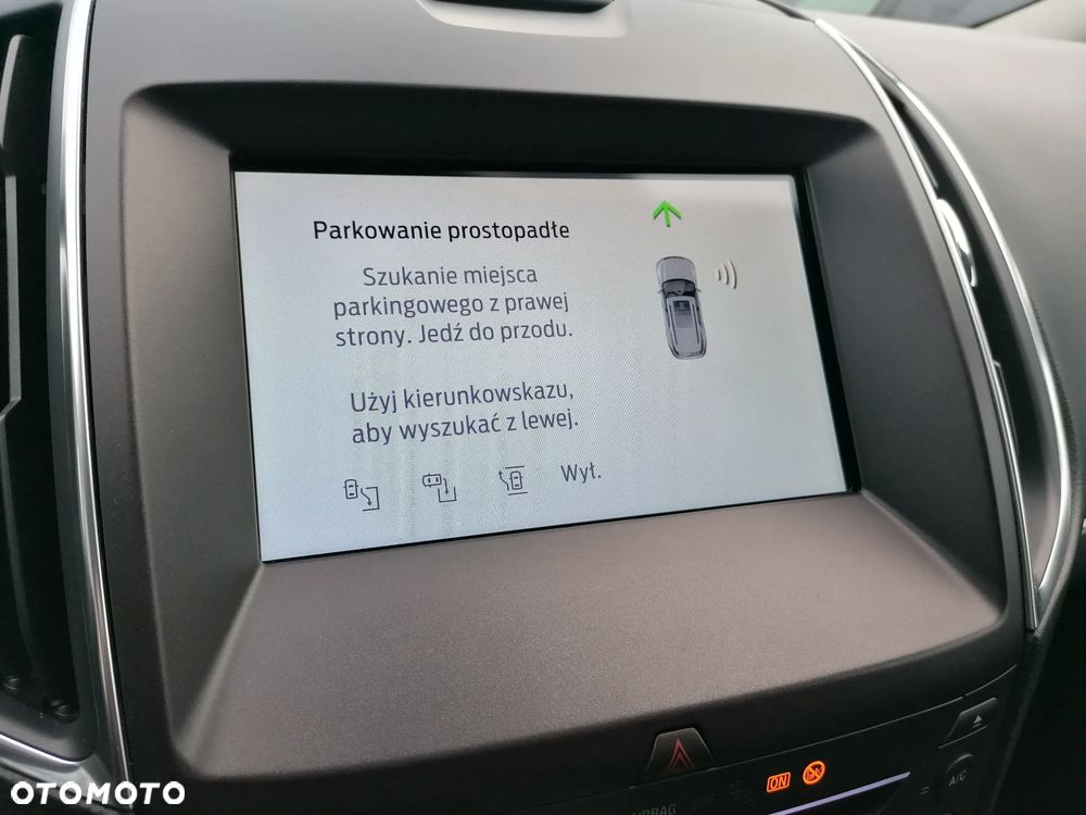 Ford S-Max 2.0 TDCi Titanium PowerShift - 29