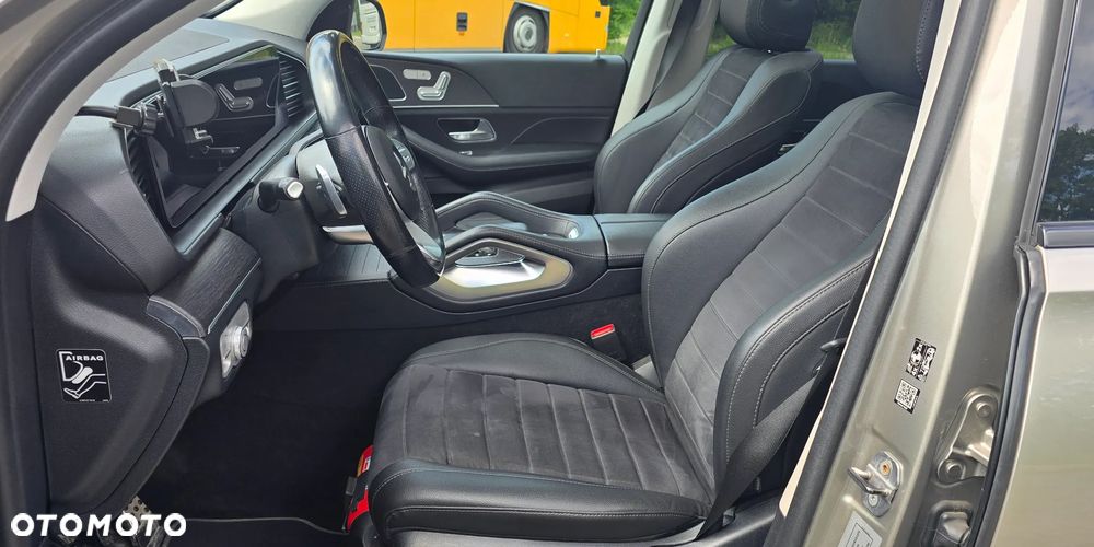Mercedes-Benz GLE - 28