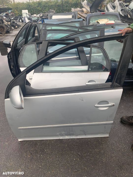 vand usa fata stanga Volkswagen Golf 5 , volan pe stanga - 1