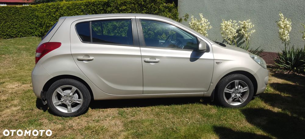 Hyundai i20 1.2 Edition 20 - 2