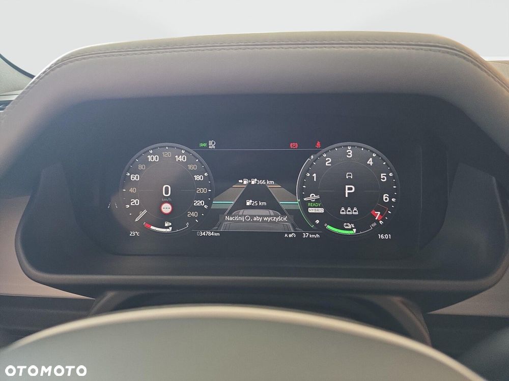 Land Rover Defender - 15
