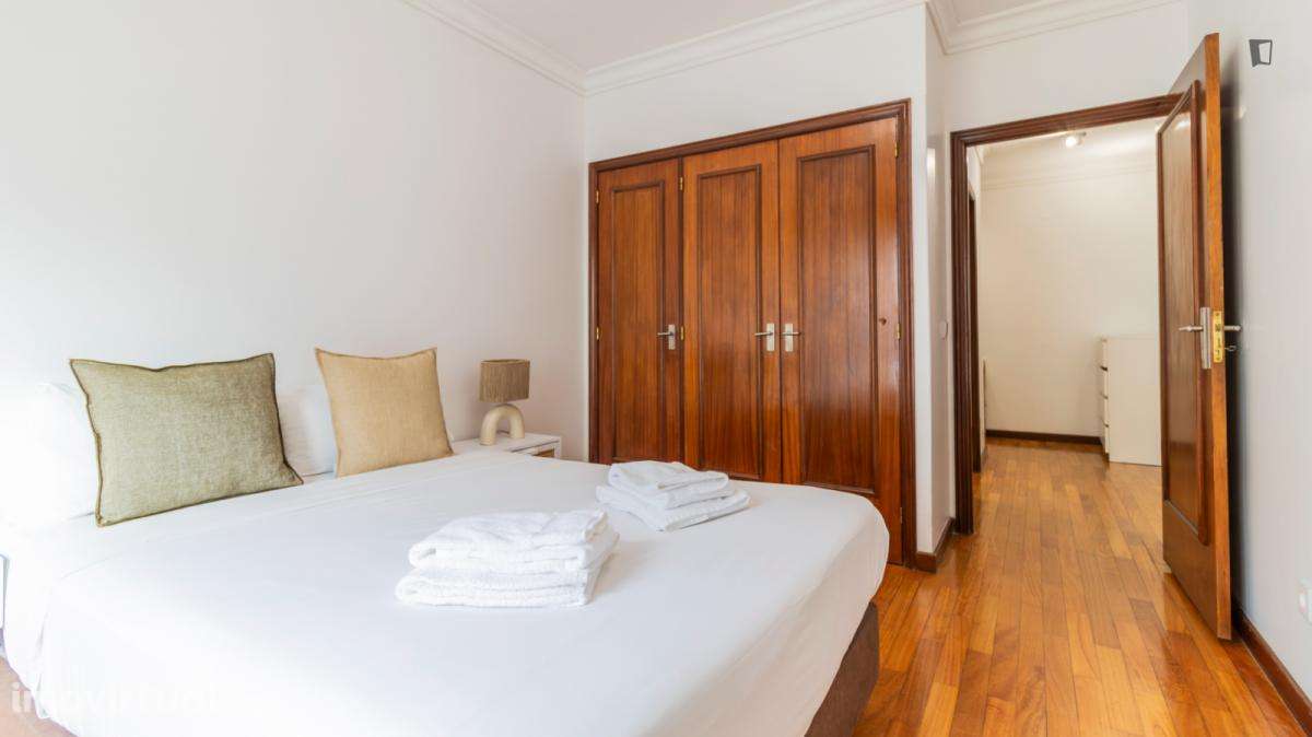 Apartamento com 1 quartos - localizado em Massarelos Porto - Grande imagem: 3/32