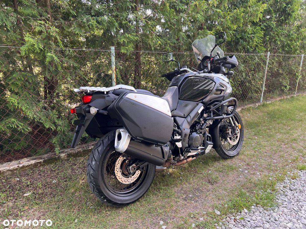 Suzuki V-STROM - 9