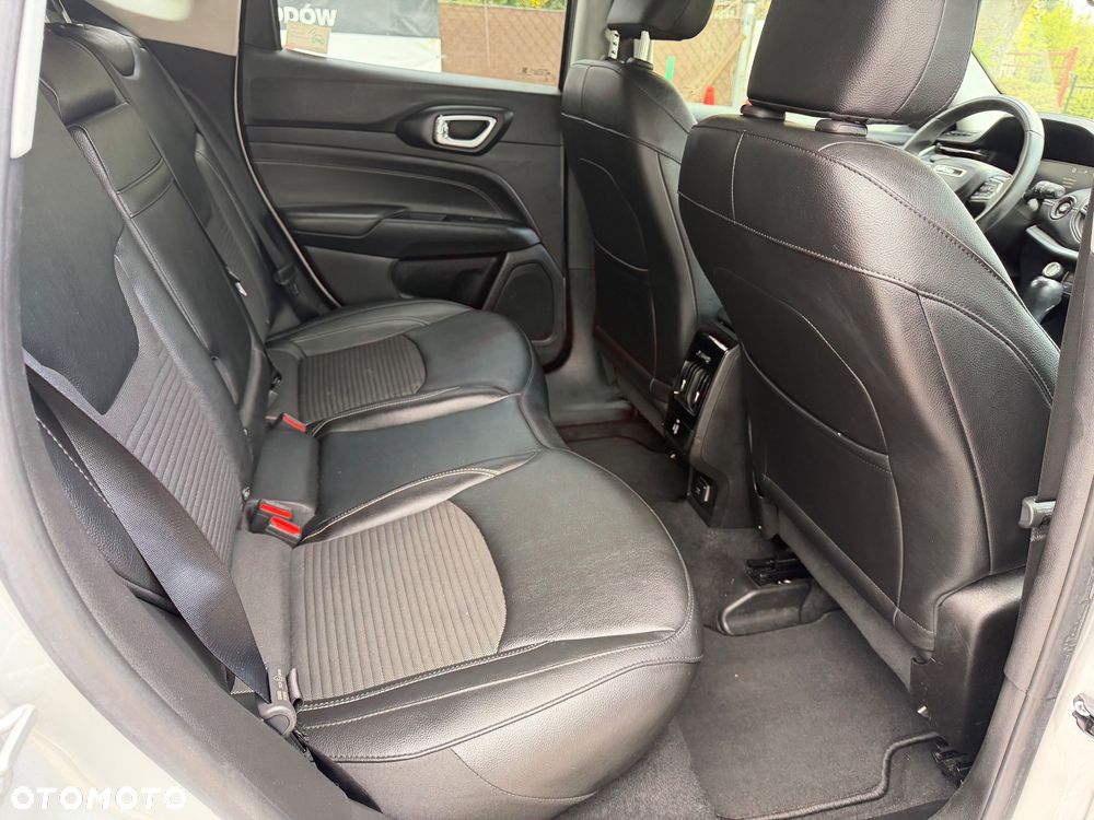 Jeep Compass 1.5 T4 mHEV Limited FWD S&S DCT - 30