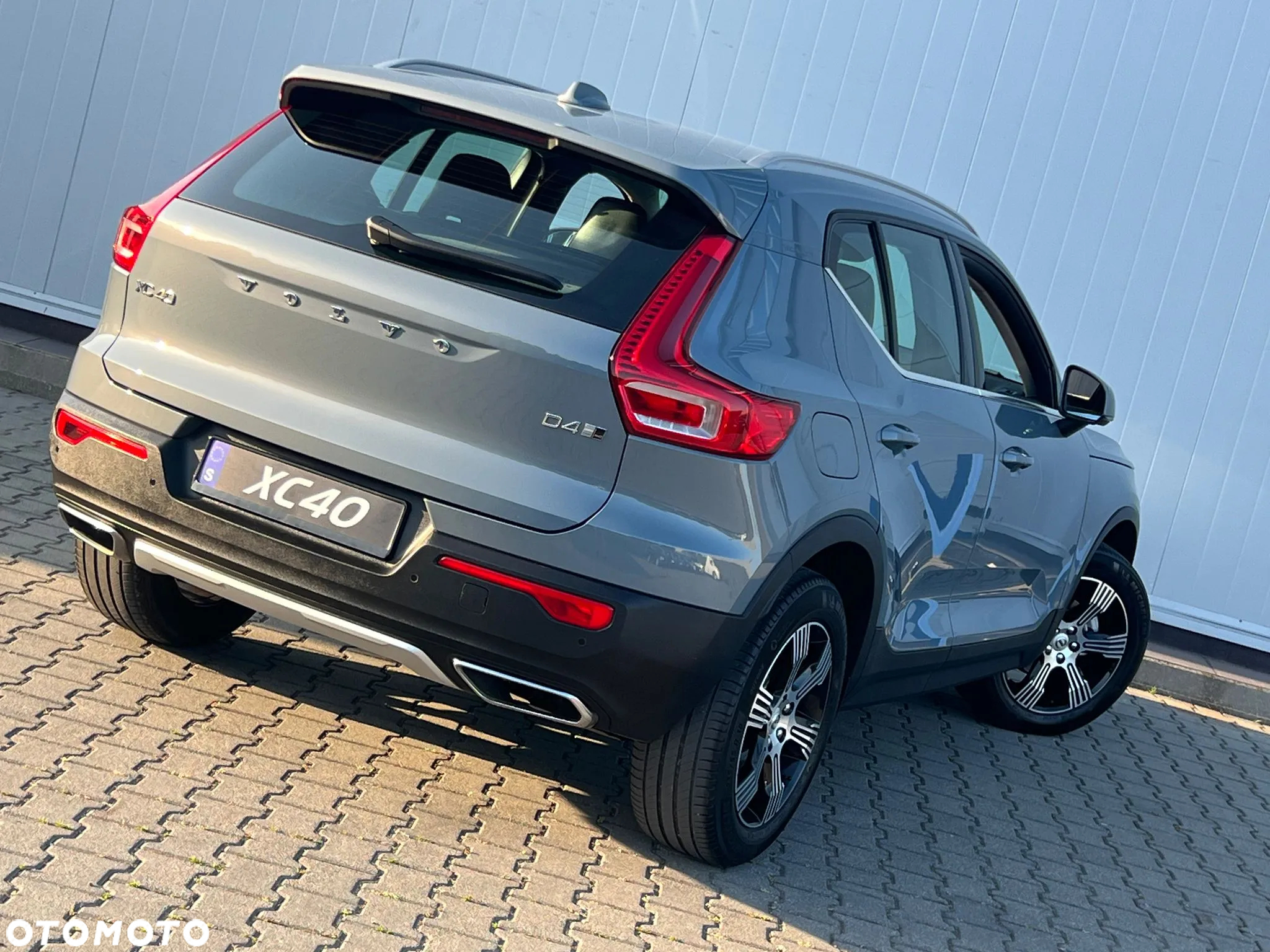 Volvo XC 40 - 4