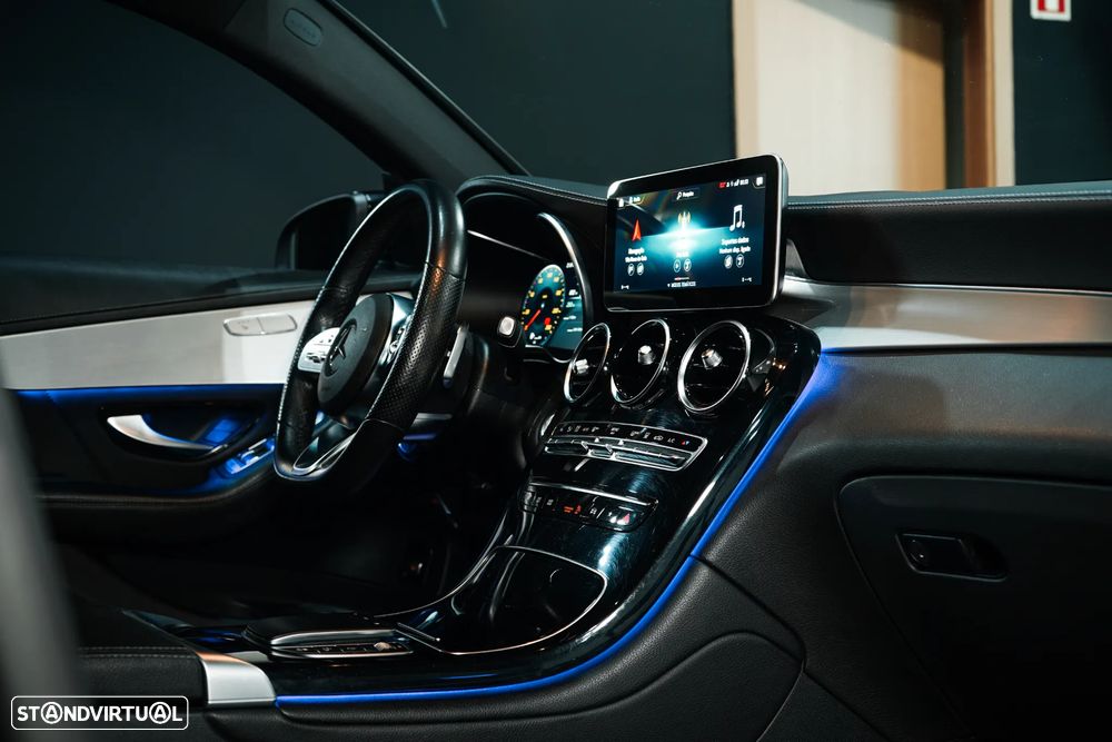 Mercedes-Benz GLC 300 de Coupe 4Matic 9G-TRONIC AMG Line Plus - 11
