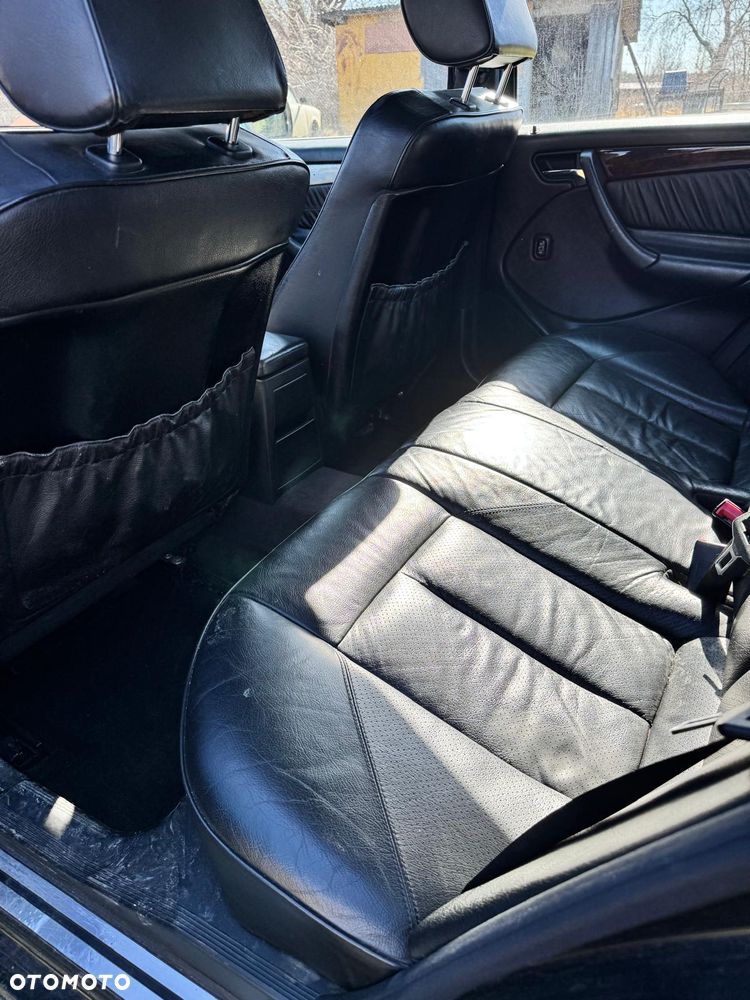 Mercedes-Benz Klasa C - 12