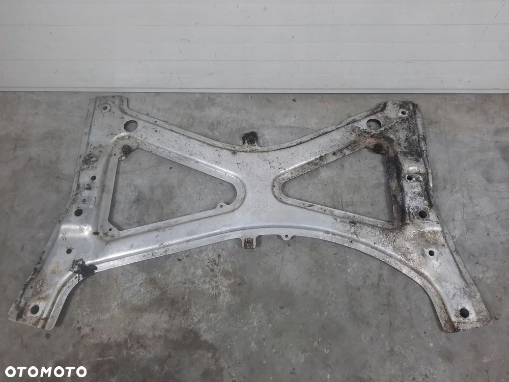 PORSCHE PANAMERA WSPORNIK WZMOCNIENIE 97034126106 - 1