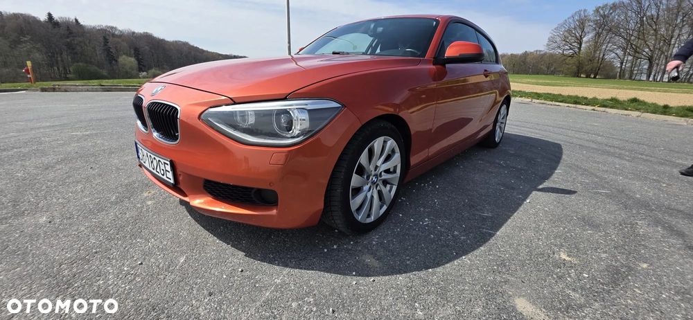 BMW Seria 1 116i - 4