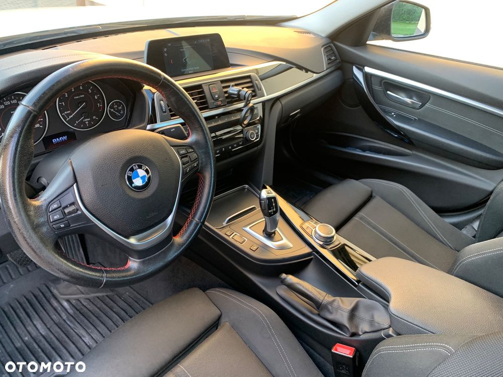 BMW Seria 3 318i - 19