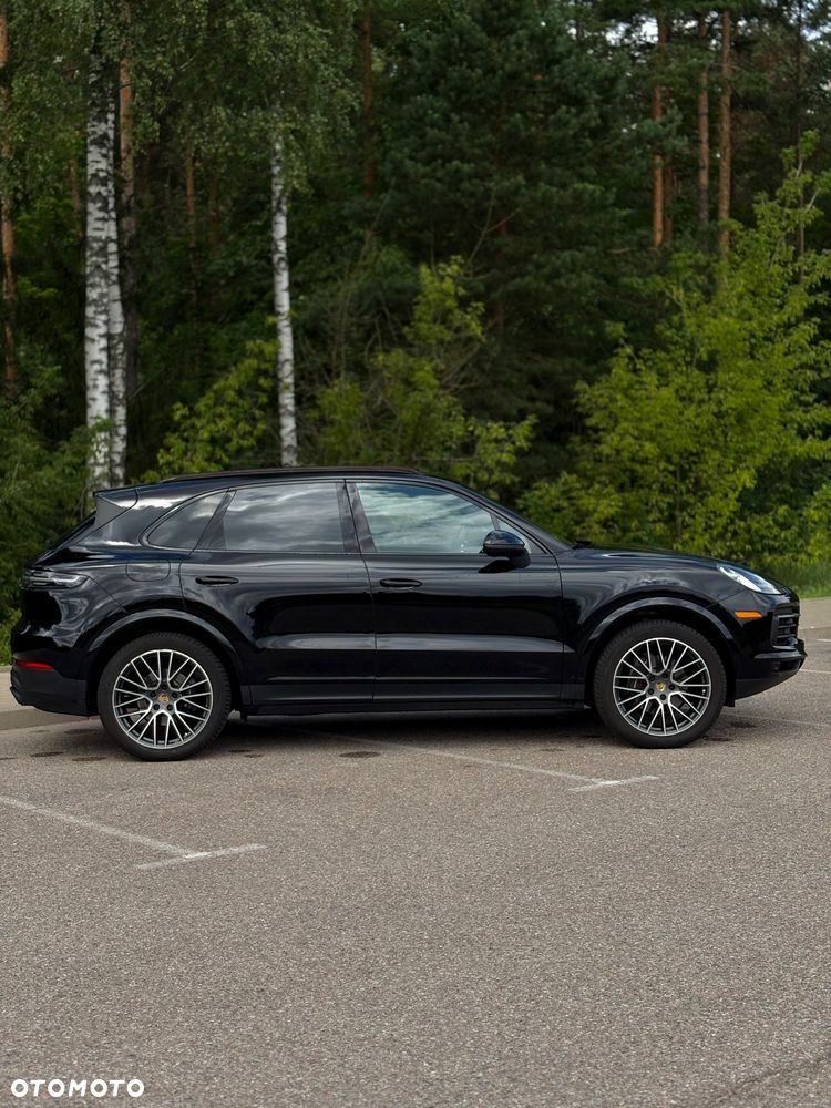 Porsche Cayenne Standard - 3