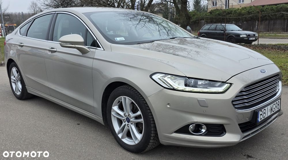 Ford Mondeo 2.0 EcoBoost Titanium - 6