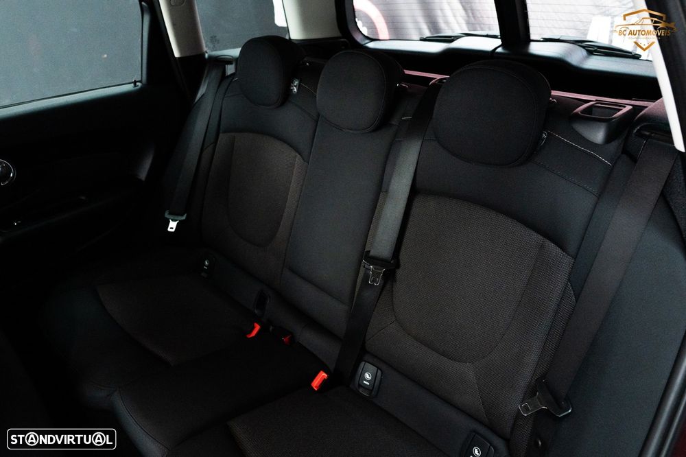 MINI Clubman Cooper D - 11