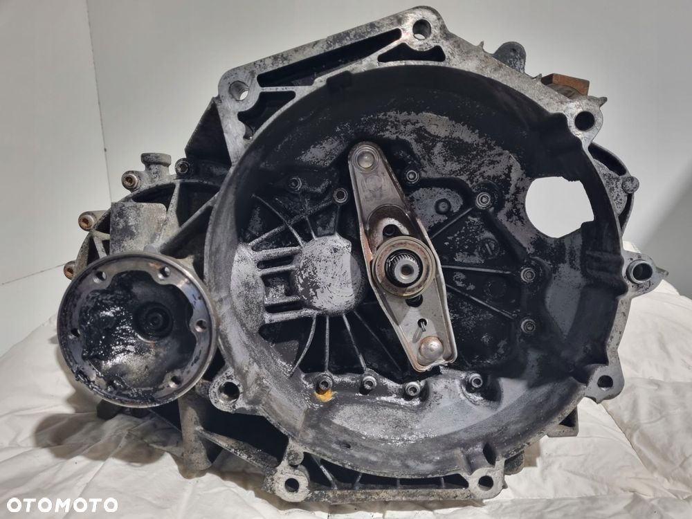 SKRZYNIA BIEGÓW VW Caddy III 2.0 SDI JJS manual MANUALNA - 3