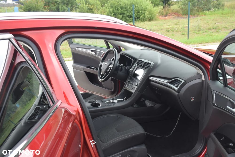 Ford Mondeo 2.0 EcoBlue Allrad Titanium - 17