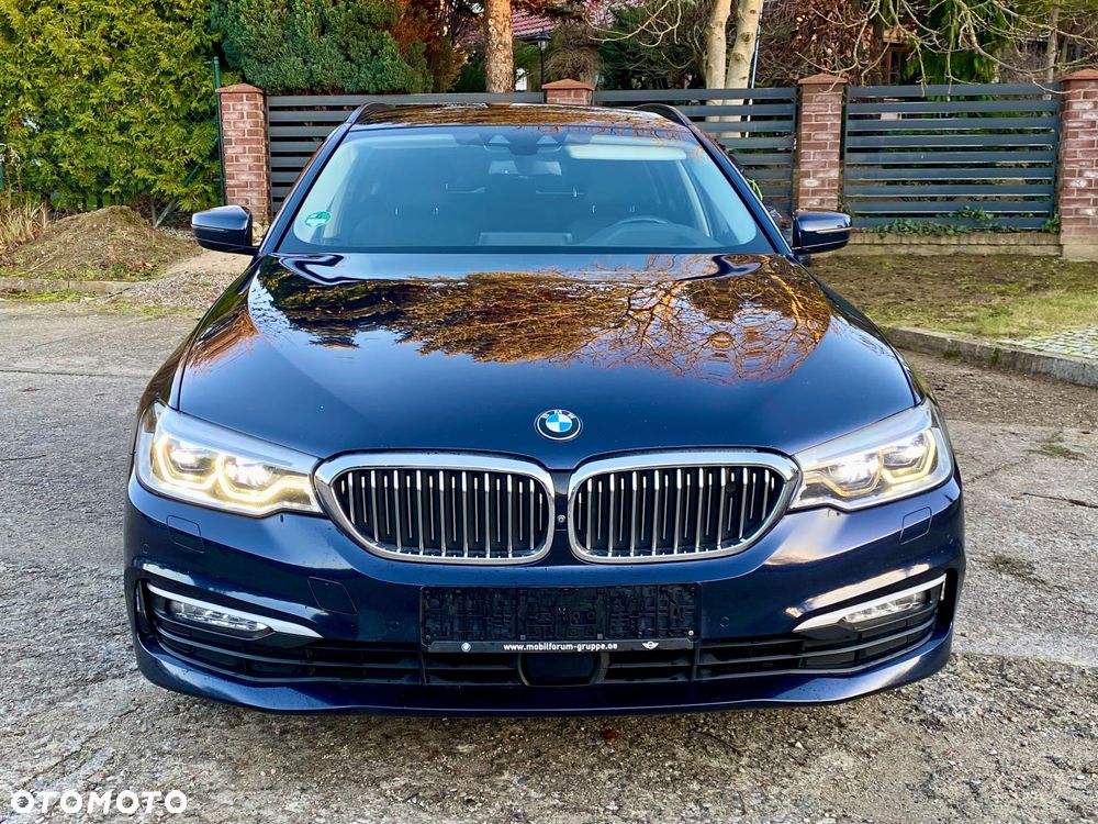 BMW Seria 5 525d - 1