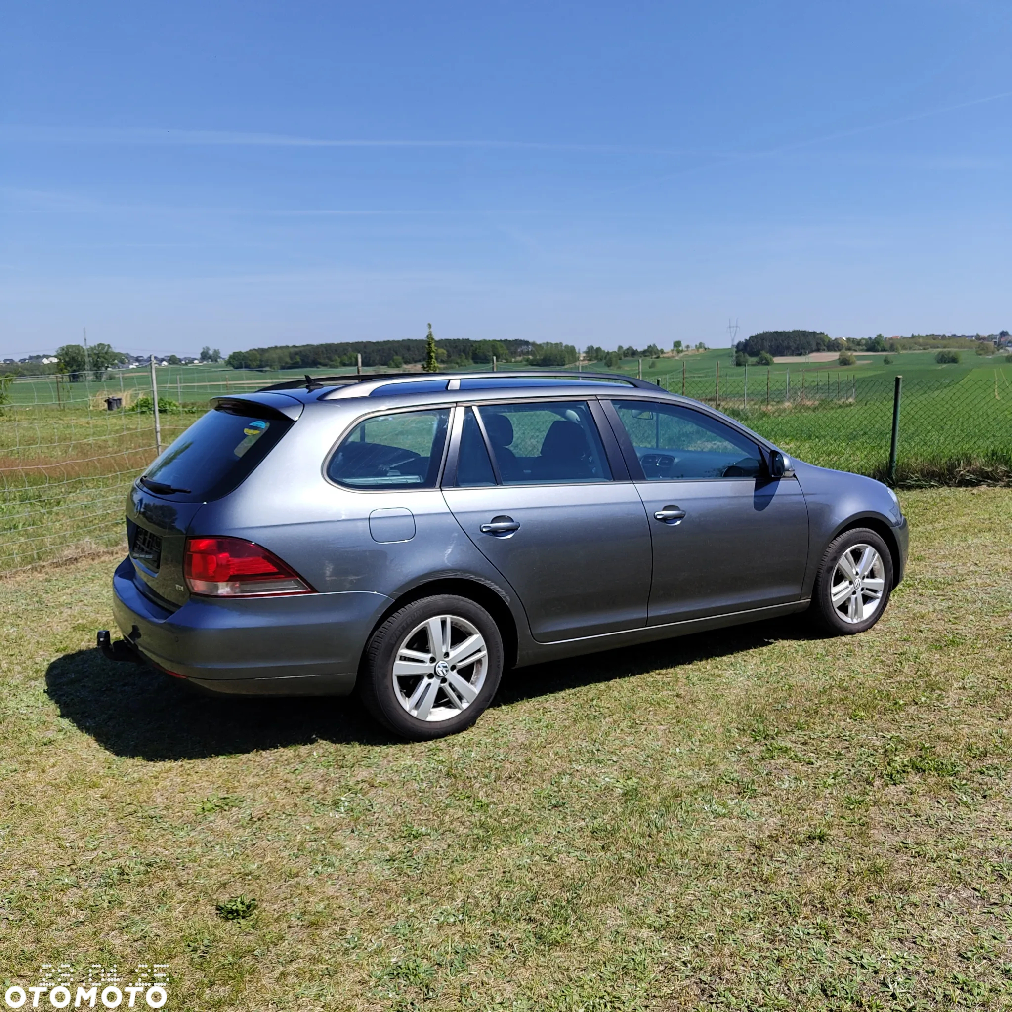Volkswagen Golf 1.6 TDI DPF Trendline - 9