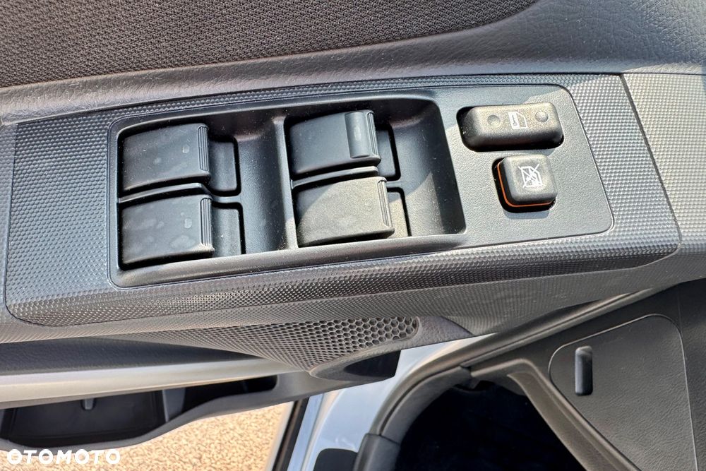 Toyota Corolla Verso - 26