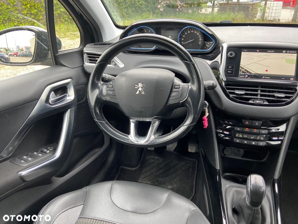 Peugeot 2008 - 25