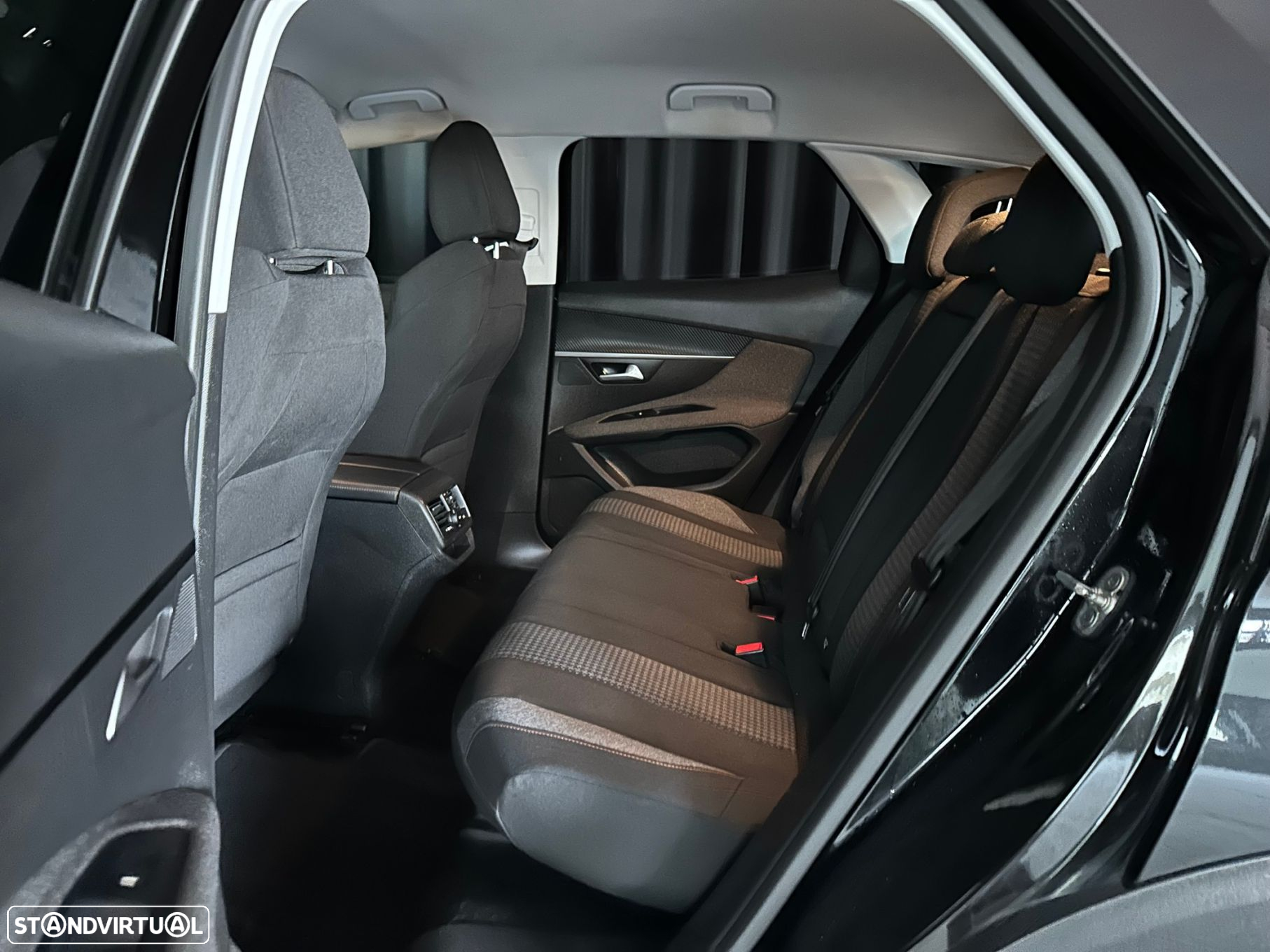 Peugeot 3008 1.5 BlueHDi Active Pack - 17