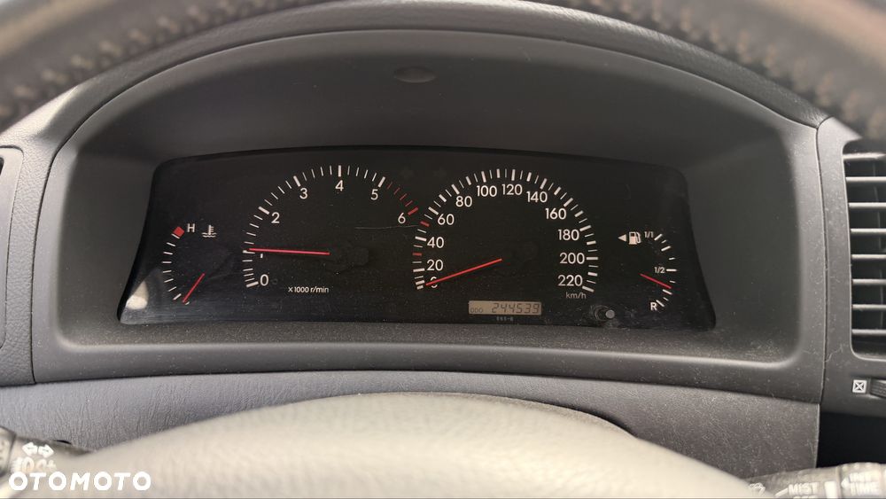 Toyota Corolla Verso - 7