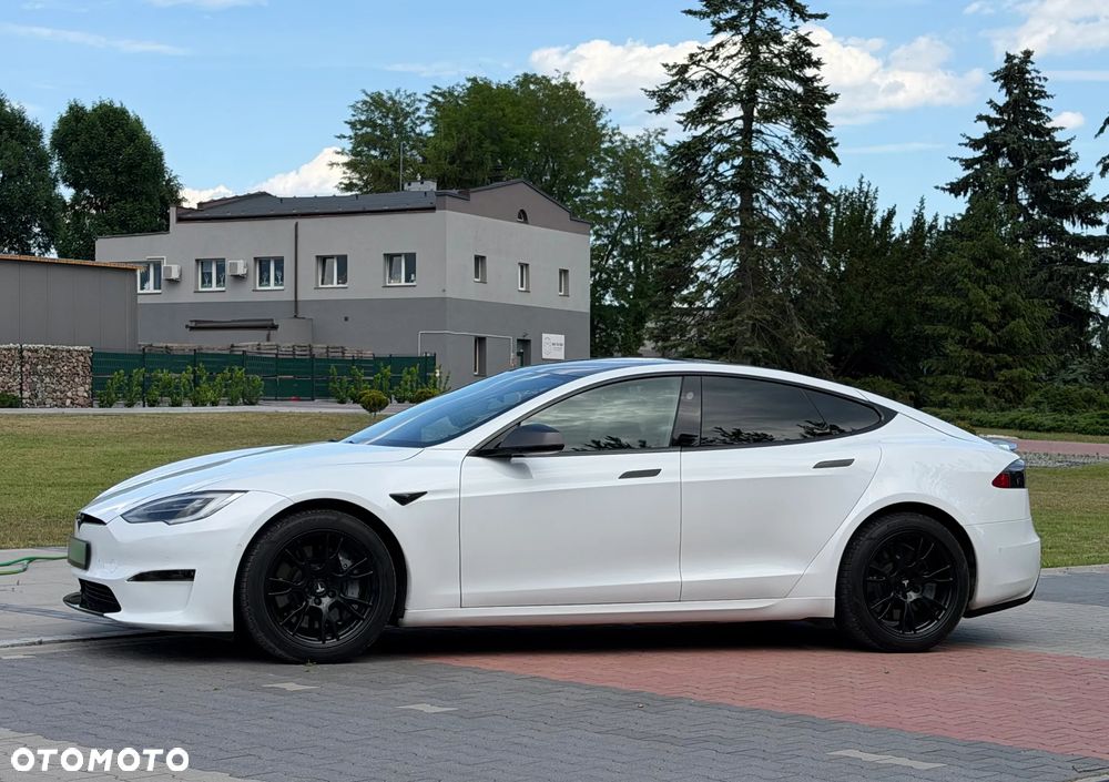 Tesla Model S Plaid - 6